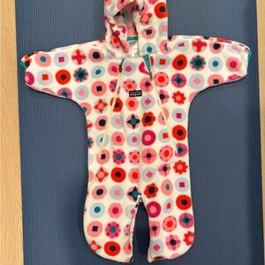 Fleece Patagonia Baby Bunting Size 3M